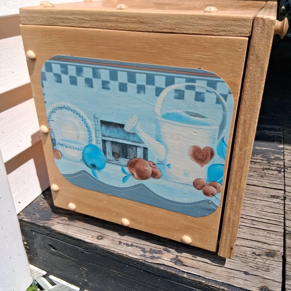 Vintage 90s Cottagecore Country Bread Box Butter Mom Unique!